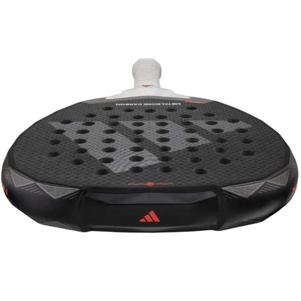 pala-adidas-metalbone-carbon-3-4-2025-es-3-1100x1100.webp