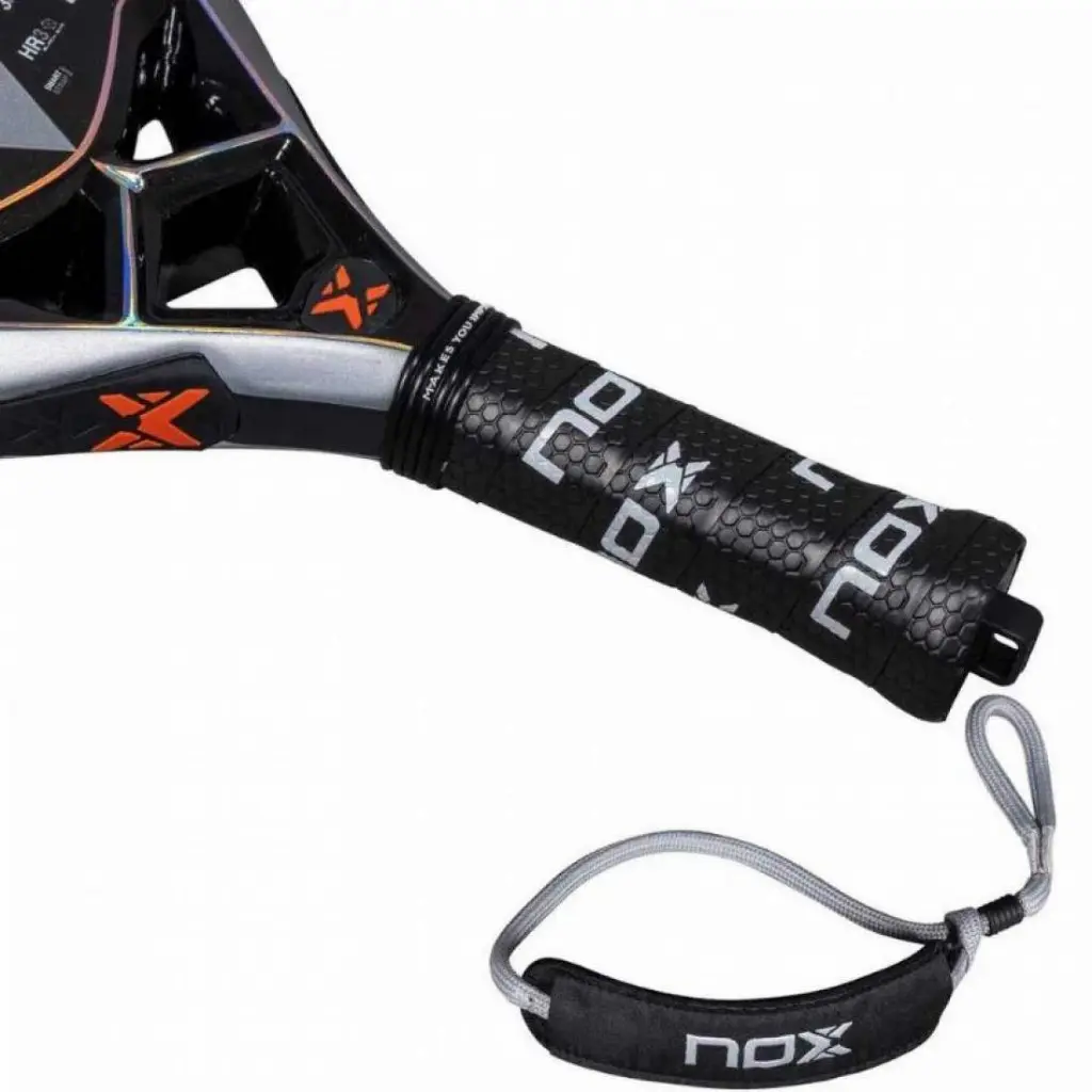 pala-nox-nextgen-pro-hybrid-3k-2025-1-es-5-1100x1100.webp